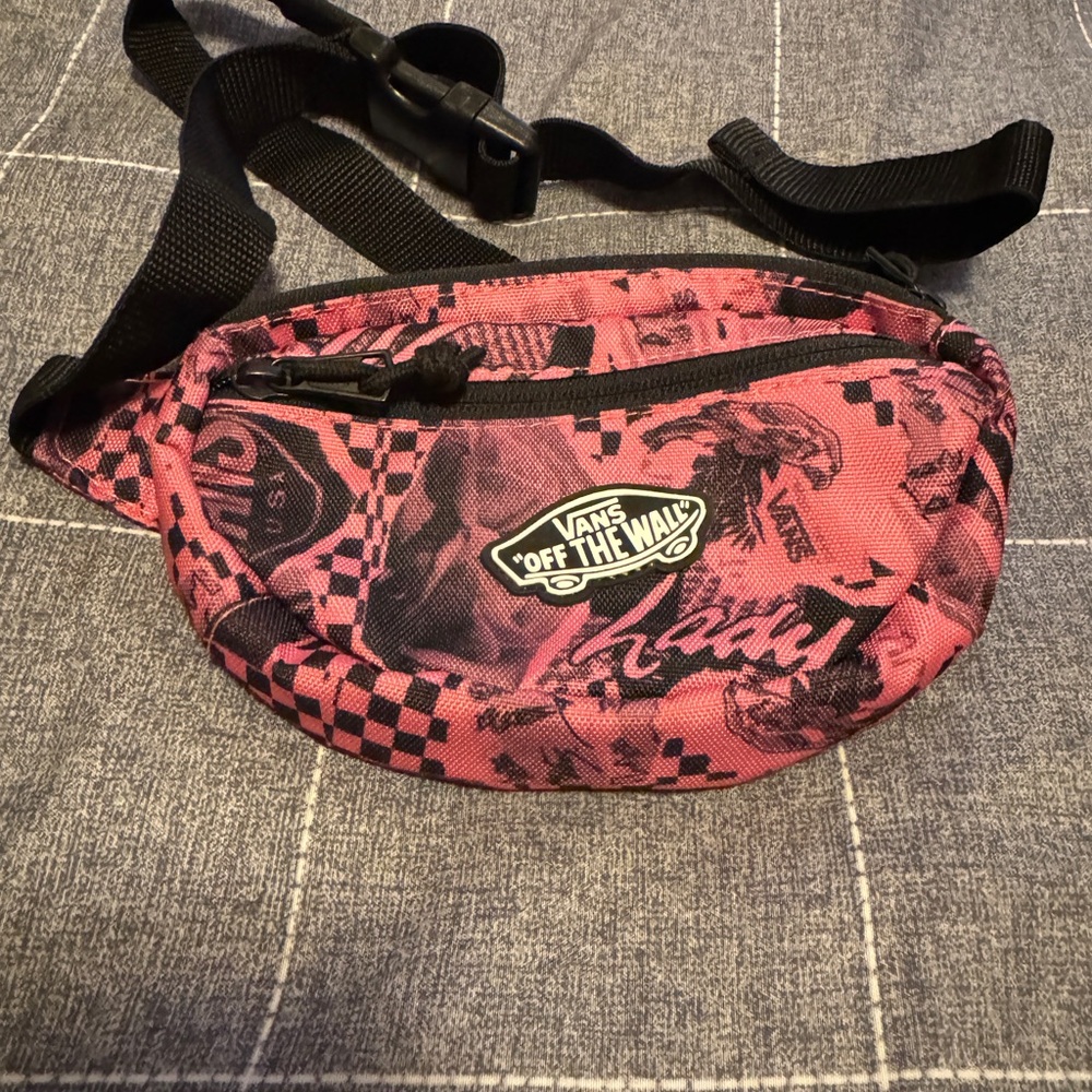 Small pink Vans belt Bag